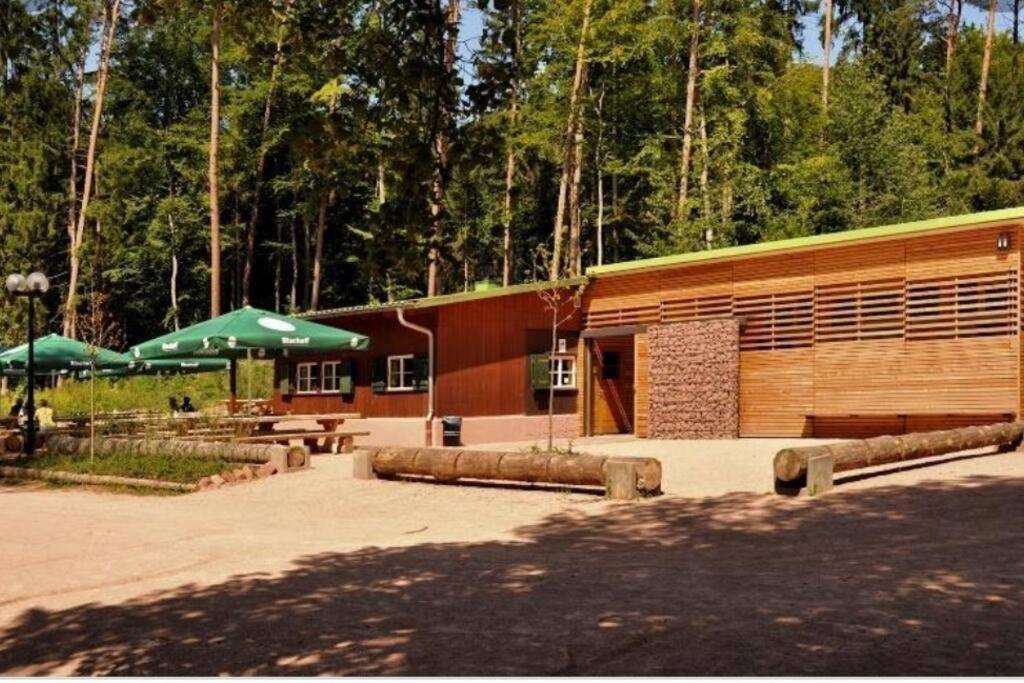 Ferienloft Ottos Werkstatt Mit Saunafass Dannenfels Exterior foto